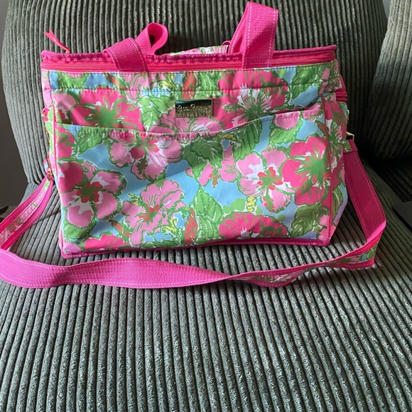 LIKE NEW! Lilly Pulitzer Cooler Bag - Picture 3 of 5